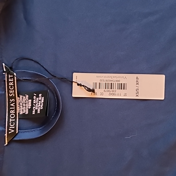 VS Siky Polyester Navy Robe - Picture 3 of 3